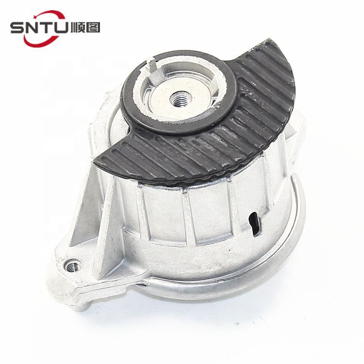 nhà máy xuất khẩu Phụ tùng cho nhà sản xuất khuôn cao su khung gầm lắp động cơ E-CLASS W212 A204 240 03 17 cho Mercedes-Benz