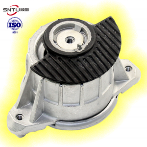 Nhà máy xuất khẩu Phụ tùng cho nhà sản xuất khuôn cao su khung gầm C180 C200 C300 gắn động cơ 204 240 42 17 cho Mercedes Benz