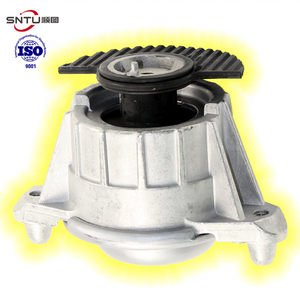 nhà máy xuất khẩu Phụ tùng cho nhà sản xuất khuôn cao su khung gầm E-CLASS W204 W212 lắp động cơ cho Mercedes Benz 204 240 43 17